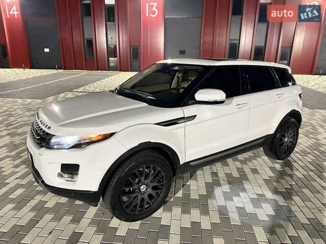 Белый Ленд Ровер Рендж Ровер Эвок, объемом двигателя 2 л и пробегом 200 тыс. км за 15500 $, фото 3 на Automoto.ua