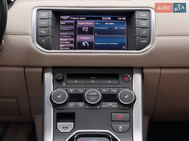 Білий Ленд Ровер Рендж Ровер Евок, об'ємом двигуна 2 л та пробігом 125 тис. км за 14800 $, фото 46 на Automoto.ua