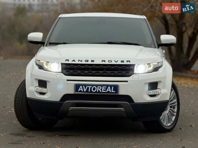 Білий Ленд Ровер Рендж Ровер Евок, об'ємом двигуна 2 л та пробігом 125 тис. км за 14800 $, фото 2 на Automoto.ua