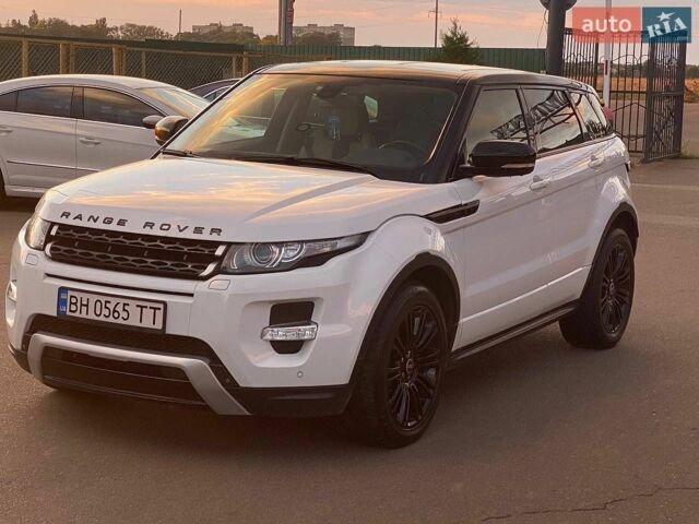 Білий Ленд Ровер Рендж Ровер Евок, об'ємом двигуна 2.18 л та пробігом 137 тис. км за 18999 $, фото 1 на Automoto.ua