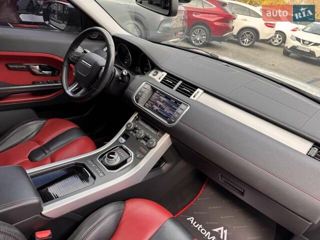 Белый Ленд Ровер Рендж Ровер Эвок, объемом двигателя 2 л и пробегом 63 тыс. км за 18900 $, фото 15 на Automoto.ua