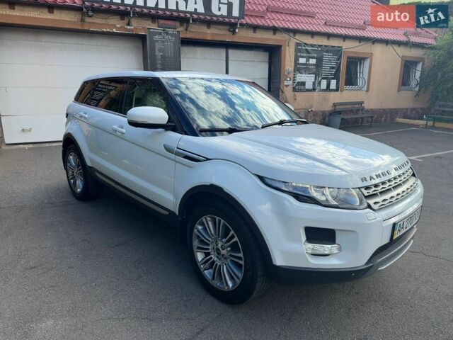 Белый Ленд Ровер Рендж Ровер Эвок, объемом двигателя 2 л и пробегом 128 тыс. км за 15500 $, фото 25 на Automoto.ua