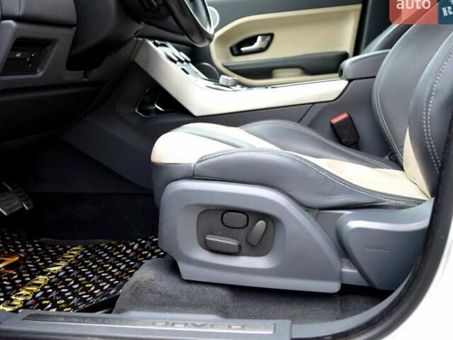 Белый Ленд Ровер Рендж Ровер Эвок, объемом двигателя 2 л и пробегом 175 тыс. км за 14900 $, фото 21 на Automoto.ua