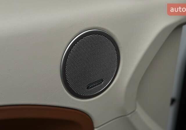 Білий Ленд Ровер Рендж Ровер Евок, об'ємом двигуна 2 л та пробігом 231 тис. км за 16990 $, фото 24 на Automoto.ua