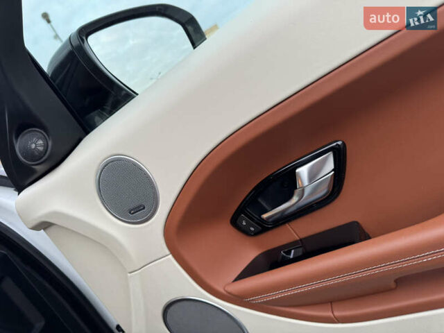 Білий Ленд Ровер Рендж Ровер Евок, об'ємом двигуна 2.2 л та пробігом 108 тис. км за 17800 $, фото 42 на Automoto.ua