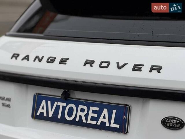 Білий Ленд Ровер Рендж Ровер Евок, об'ємом двигуна 2 л та пробігом 125 тис. км за 14800 $, фото 23 на Automoto.ua