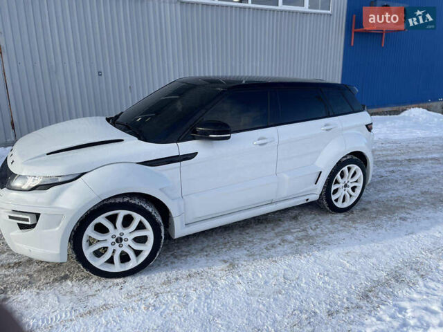 Білий Ленд Ровер Рендж Ровер Евок, об'ємом двигуна 2.18 л та пробігом 208 тис. км за 19500 $, фото 5 на Automoto.ua