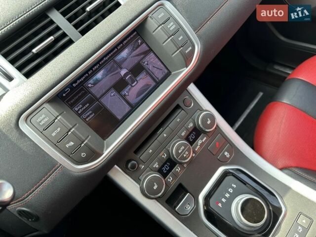 Белый Ленд Ровер Рендж Ровер Эвок, объемом двигателя 2.2 л и пробегом 158 тыс. км за 16500 $, фото 61 на Automoto.ua