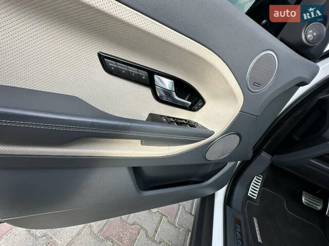 Білий Ленд Ровер Рендж Ровер Евок, об'ємом двигуна 2.18 л та пробігом 72 тис. км за 18500 $, фото 15 на Automoto.ua