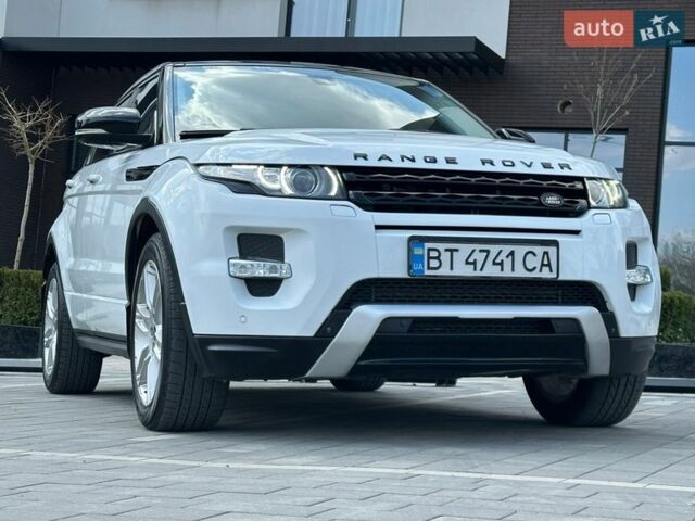 Белый Ленд Ровер Рендж Ровер Эвок, объемом двигателя 2.2 л и пробегом 158 тыс. км за 16500 $, фото 1 на Automoto.ua
