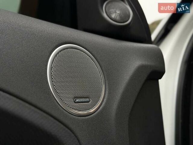 Белый Ленд Ровер Рендж Ровер Эвок, объемом двигателя 2 л и пробегом 104 тыс. км за 18900 $, фото 53 на Automoto.ua