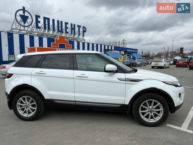 Білий Ленд Ровер Рендж Ровер Евок, об'ємом двигуна 2.18 л та пробігом 190 тис. км за 16500 $, фото 2 на Automoto.ua