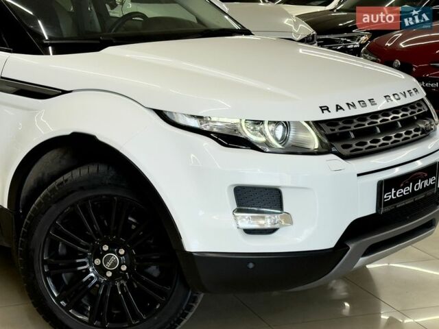 Белый Ленд Ровер Рендж Ровер Эвок, объемом двигателя 2.18 л и пробегом 155 тыс. км за 19399 $, фото 8 на Automoto.ua