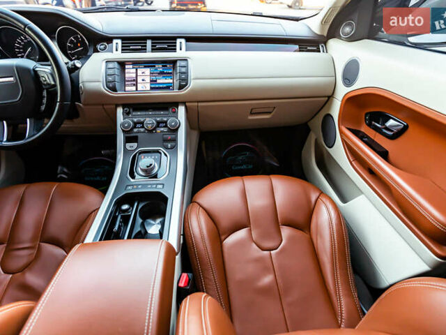 Белый Ленд Ровер Рендж Ровер Эвок, объемом двигателя 2 л и пробегом 73 тыс. км за 17700 $, фото 29 на Automoto.ua