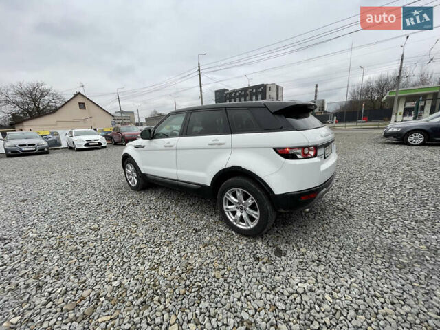 Белый Ленд Ровер Рендж Ровер Эвок, объемом двигателя 2.18 л и пробегом 276 тыс. км за 16300 $, фото 4 на Automoto.ua