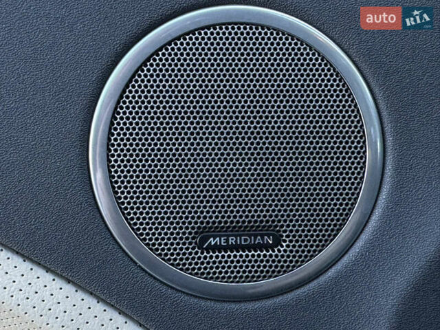 Ленд Ровер Рендж Ровер Эвок 2013 в Киеве на Automoto.ua Белый Ленд Ровер Рендж Ровер Эвок, объемом двигателя 2.18 л и пробегом 124 тыс. км за 18500 $, фото 37 на Automoto.ua