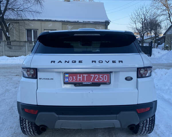 Белый Ленд Ровер Рендж Ровер Эвок, объемом двигателя 2 л и пробегом 180 тыс. км за 11900 $, фото 4 на Automoto.ua