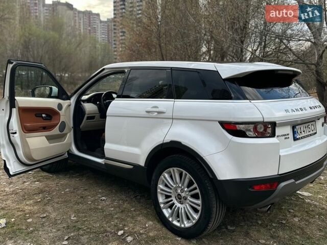 Білий Ленд Ровер Рендж Ровер Евок, об'ємом двигуна 2 л та пробігом 89 тис. км за 19500 $, фото 5 на Automoto.ua