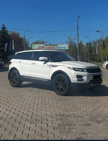 Білий Ленд Ровер Рендж Ровер Евок, об'ємом двигуна 2 л та пробігом 210 тис. км за 13500 $, фото 1 на Automoto.ua