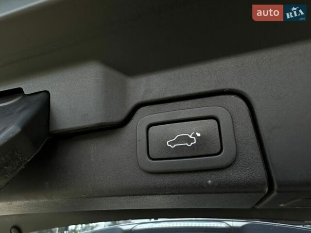 Белый Ленд Ровер Рендж Ровер Эвок, объемом двигателя 2.2 л и пробегом 158 тыс. км за 16500 $, фото 58 на Automoto.ua