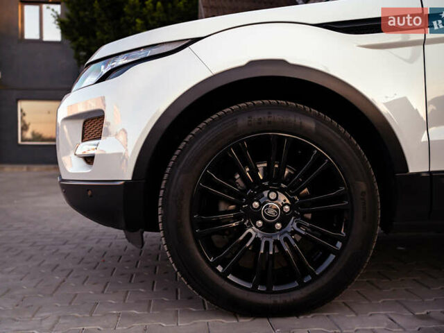 Белый Ленд Ровер Рендж Ровер Эвок, объемом двигателя 2 л и пробегом 73 тыс. км за 17700 $, фото 14 на Automoto.ua