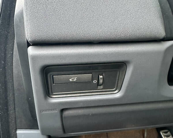 Білий Ленд Ровер Рендж Ровер Евок, об'ємом двигуна 2.18 л та пробігом 130 тис. км за 19999 $, фото 15 на Automoto.ua