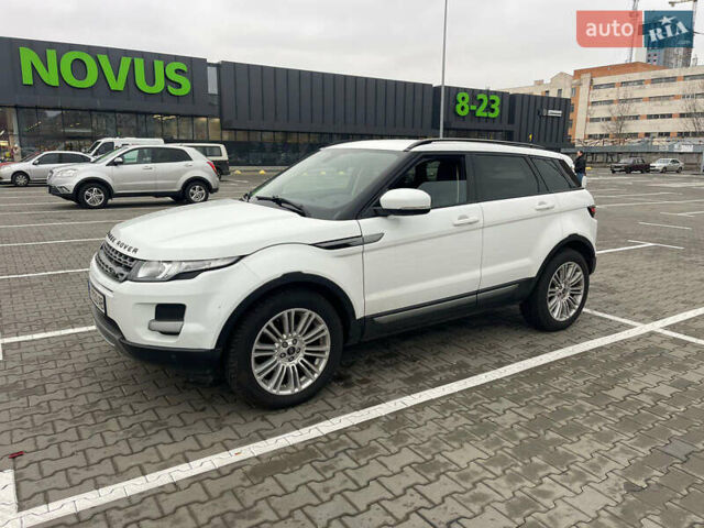 Белый Ленд Ровер Рендж Ровер Эвок, объемом двигателя 2.18 л и пробегом 196 тыс. км за 17950 $, фото 1 на Automoto.ua