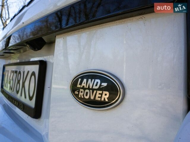 Белый Ленд Ровер Рендж Ровер Эвок, объемом двигателя 2.2 л и пробегом 148 тыс. км за 19000 $, фото 9 на Automoto.ua