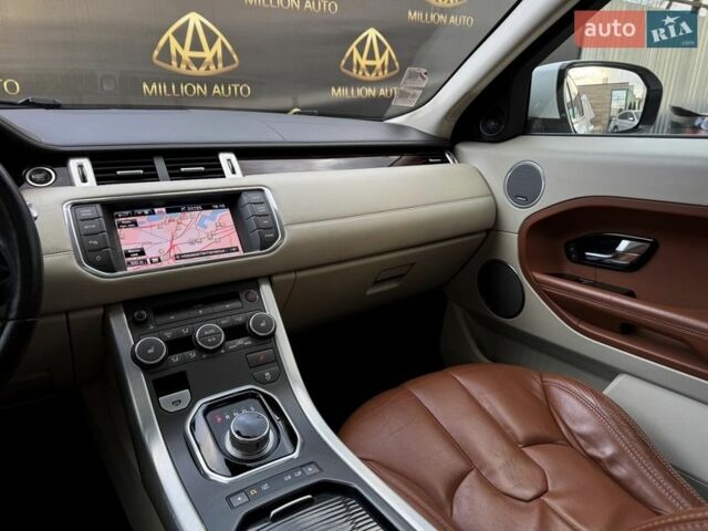 Білий Ленд Ровер Рендж Ровер Евок, об'ємом двигуна 2 л та пробігом 90 тис. км за 18999 $, фото 22 на Automoto.ua