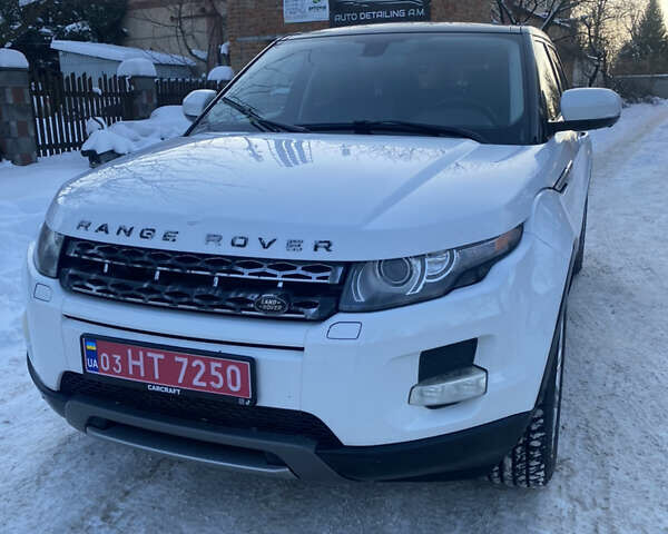 Белый Ленд Ровер Рендж Ровер Эвок, объемом двигателя 2 л и пробегом 180 тыс. км за 11900 $, фото 2 на Automoto.ua