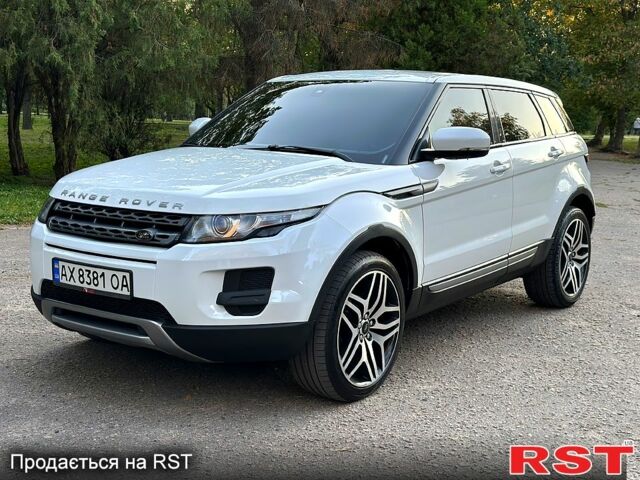 Белый Ленд Ровер Рендж Ровер Эвок, объемом двигателя 2.2 л и пробегом 220 тыс. км за 16800 $, фото 3 на Automoto.ua