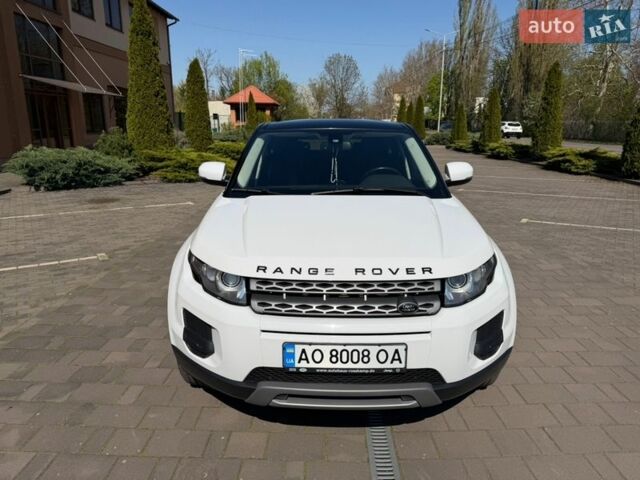 Білий Ленд Ровер Рендж Ровер Евок, об'ємом двигуна 2.18 л та пробігом 187 тис. км за 18200 $, фото 1 на Automoto.ua
