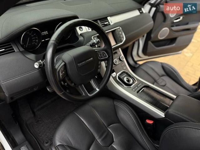 Белый Ленд Ровер Рендж Ровер Эвок, объемом двигателя 2 л и пробегом 104 тыс. км за 18900 $, фото 44 на Automoto.ua