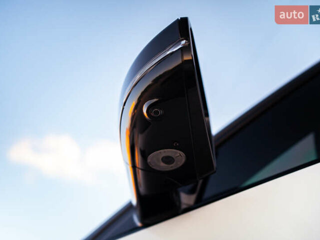 Белый Ленд Ровер Рендж Ровер Эвок, объемом двигателя 2 л и пробегом 73 тыс. км за 17700 $, фото 25 на Automoto.ua