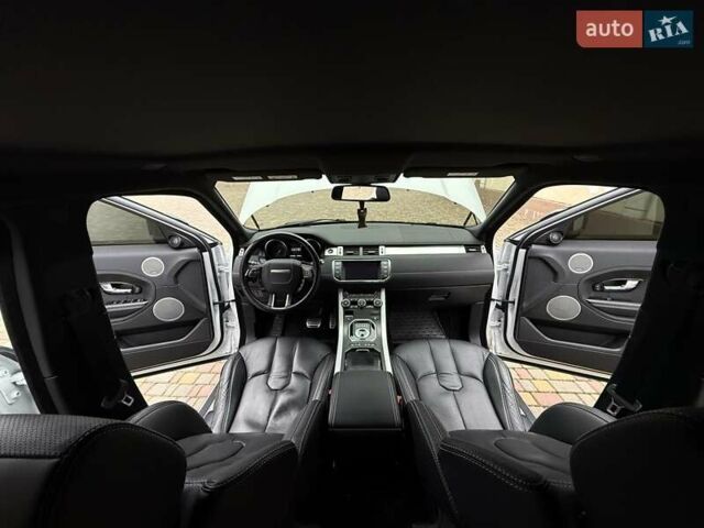Білий Ленд Ровер Рендж Ровер Евок, об'ємом двигуна 2 л та пробігом 104 тис. км за 17950 $, фото 50 на Automoto.ua