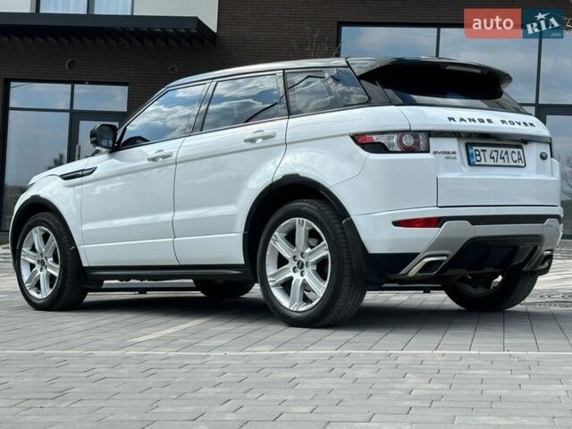 Белый Ленд Ровер Рендж Ровер Эвок, объемом двигателя 2.2 л и пробегом 158 тыс. км за 16500 $, фото 17 на Automoto.ua