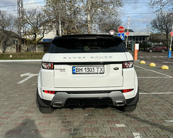 Білий Ленд Ровер Рендж Ровер Евок, об'ємом двигуна 2.18 л та пробігом 72 тис. км за 18500 $, фото 4 на Automoto.ua