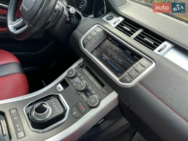 Белый Ленд Ровер Рендж Ровер Эвок, объемом двигателя 2.2 л и пробегом 158 тыс. км за 16500 $, фото 27 на Automoto.ua