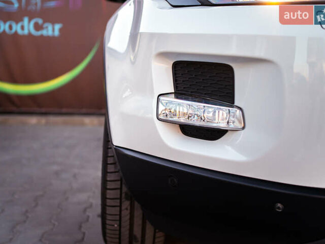 Белый Ленд Ровер Рендж Ровер Эвок, объемом двигателя 2 л и пробегом 73 тыс. км за 17700 $, фото 70 на Automoto.ua