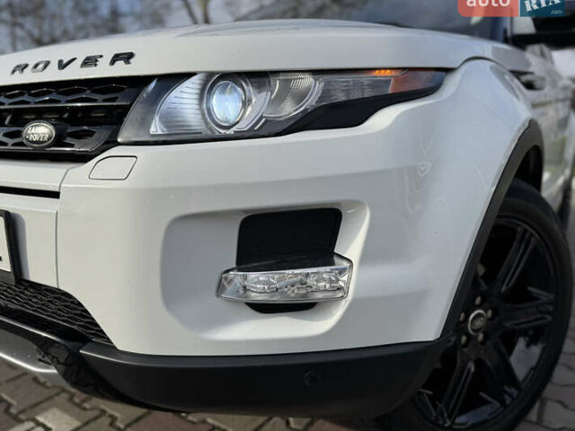 Ленд Ровер Рендж Ровер Эвок 2013 в Одессе на Automoto.ua Белый Ленд Ровер Рендж Ровер Эвок, объемом двигателя 2 л и пробегом 169 тыс. км за 16500 $, фото 17 на Automoto.ua
