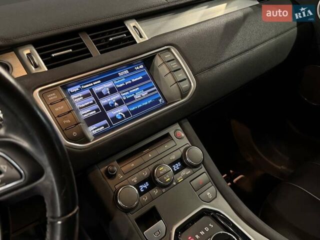 Білий Ленд Ровер Рендж Ровер Евок, об'ємом двигуна 2 л та пробігом 113 тис. км за 16500 $, фото 21 на Automoto.ua