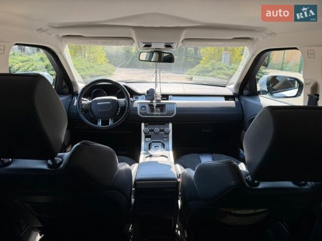 Білий Ленд Ровер Рендж Ровер Евок, об'ємом двигуна 2.18 л та пробігом 187 тис. км за 18200 $, фото 53 на Automoto.ua