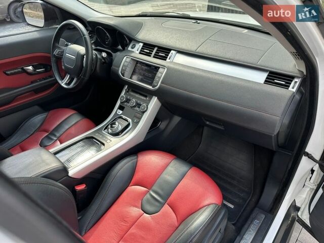 Белый Ленд Ровер Рендж Ровер Эвок, объемом двигателя 2.2 л и пробегом 158 тыс. км за 16500 $, фото 54 на Automoto.ua