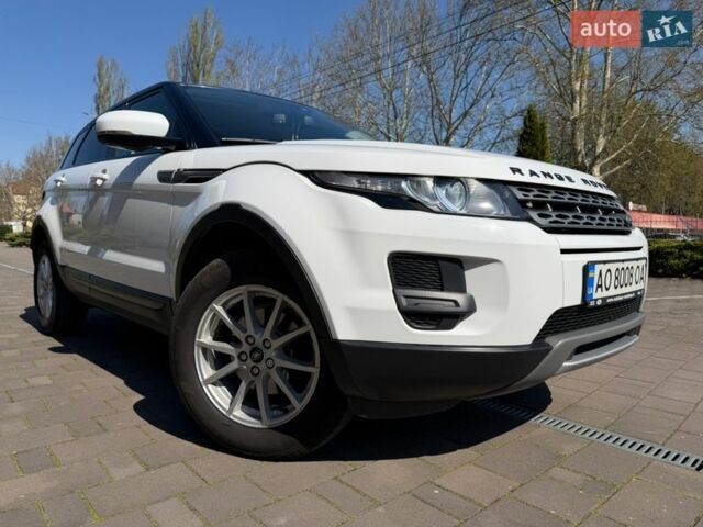 Білий Ленд Ровер Рендж Ровер Евок, об'ємом двигуна 2.18 л та пробігом 187 тис. км за 18200 $, фото 14 на Automoto.ua