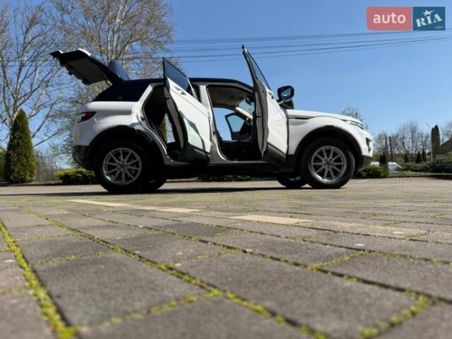 Білий Ленд Ровер Рендж Ровер Евок, об'ємом двигуна 2.18 л та пробігом 187 тис. км за 18200 $, фото 36 на Automoto.ua