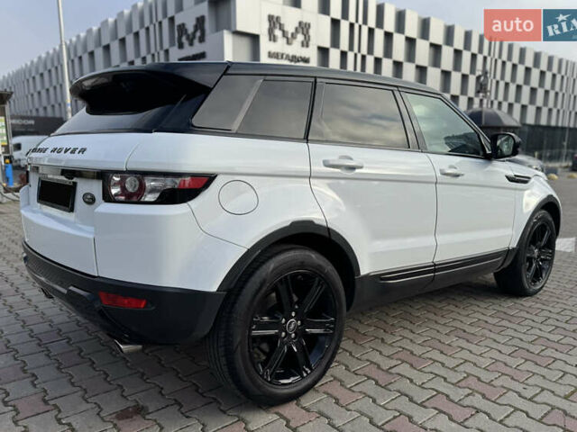 Ленд Ровер Рендж Ровер Эвок 2013 в Одессе на Automoto.ua Белый Ленд Ровер Рендж Ровер Эвок, объемом двигателя 2 л и пробегом 169 тыс. км за 16500 $, фото 7 на Automoto.ua