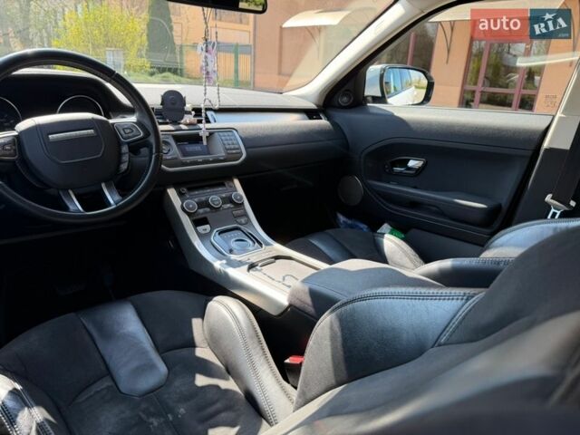 Білий Ленд Ровер Рендж Ровер Евок, об'ємом двигуна 2.18 л та пробігом 187 тис. км за 18200 $, фото 59 на Automoto.ua