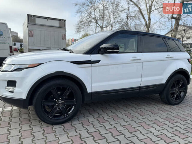 Ленд Ровер Рендж Ровер Эвок 2013 в Одессе на Automoto.ua Белый Ленд Ровер Рендж Ровер Эвок, объемом двигателя 2 л и пробегом 169 тыс. км за 16500 $, фото 12 на Automoto.ua
