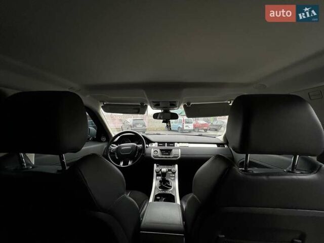 Білий Ленд Ровер Рендж Ровер Евок, об'ємом двигуна 2.18 л та пробігом 256 тис. км за 15500 $, фото 10 на Automoto.ua