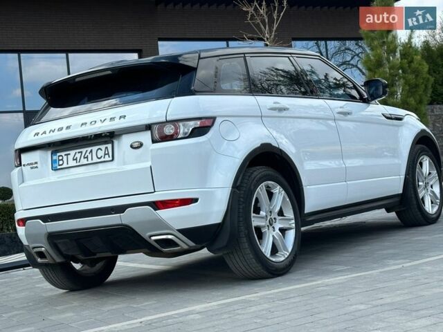 Белый Ленд Ровер Рендж Ровер Эвок, объемом двигателя 2.2 л и пробегом 158 тыс. км за 16500 $, фото 15 на Automoto.ua